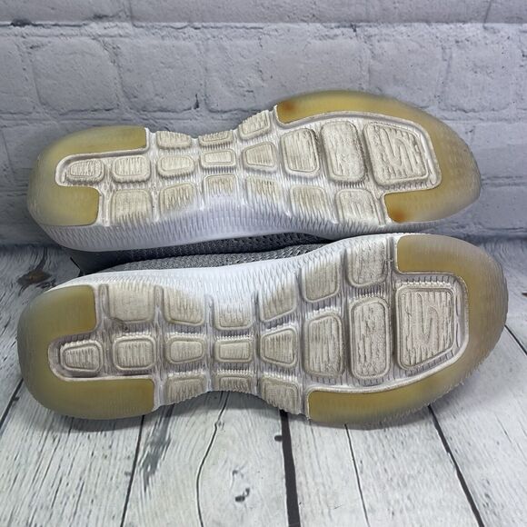 Skechers Go Run Sneakers Womens Size 9 Gray Walking Running Knit Soft Shoes - Picture 5 of 12